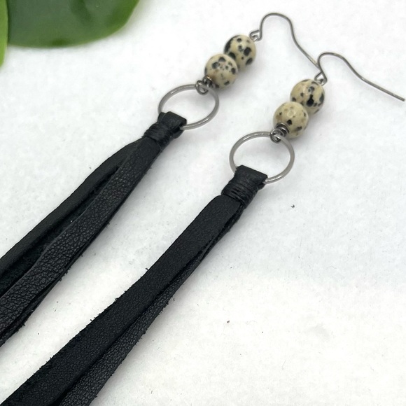 Bohemian Natural Dalmatian  Beaded earrings & leather Fringe long Earrings - Picture 4 of 4